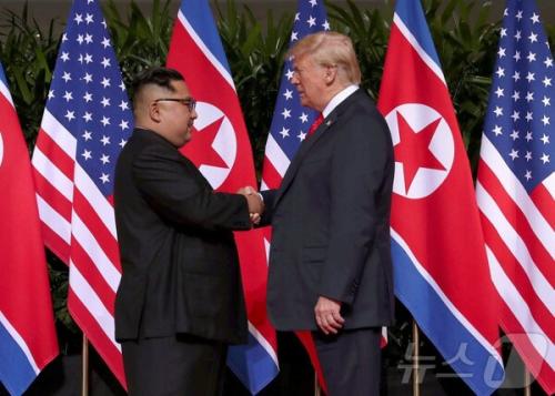 '핵 인정' 노리는 김정은, '비핵화 고수' 트럼프…정상회담 앞둔 수싸움