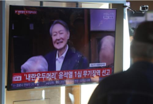 "천번이라도 사과" 오세훈 고개 숙이고…이준석은 "보수 맨손으로 시작해야"