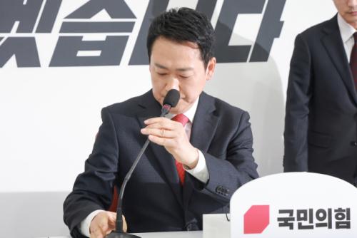 장동혁 "악수하는 사진으로 사법 붕괴 못 덮어"… 대통령 오찬 전격 불참선언