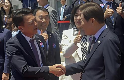 이재명, 부승찬에 "자신 있어?"…김용민·추미애도 '엄지척'