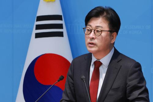 제명된 김종혁 "효력정지 가처분 신청"…법적 공방 예고