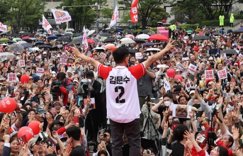 국힘, ‘리박스쿨 댓글’ 공세에 "드루킹 누구했나…李아들 범죄 물타기"