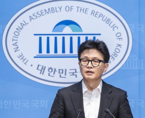 보수 원로들 "韓, 검사처럼 시시비비만 가려…사과·반성해야 새로운 길 열릴 것"