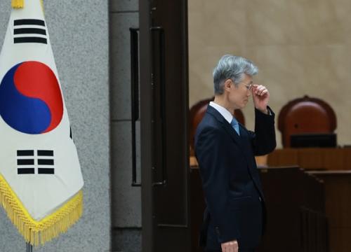 민주, 조희대에 "내란 재판 교란 한통속"…사퇴 압박 '송곳' 공세