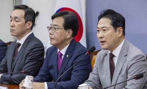 "당원게시판 논란 조사하자"…장동혁호, 첫 회의부터 한동훈 직격