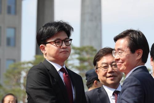 “한동훈, 국민의힘 전대 개입 즉각 중단하라...보수 혼란만 키워”