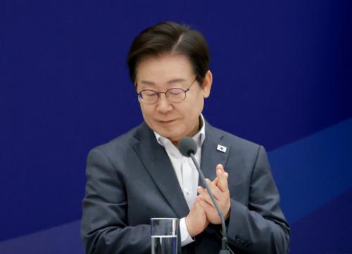 李대통령 국정지지율 63.3%…3주 만에 반등