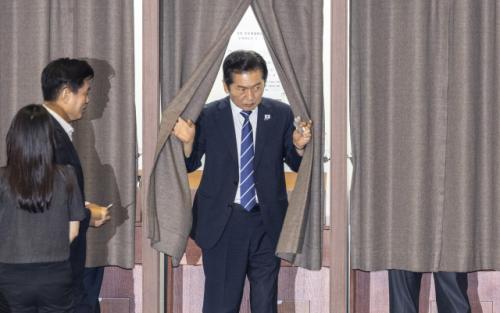 민주당 '더 센 특검법' 잠시 멈춤… 野 "강행 시 9월 정기국회 불참" 으름장