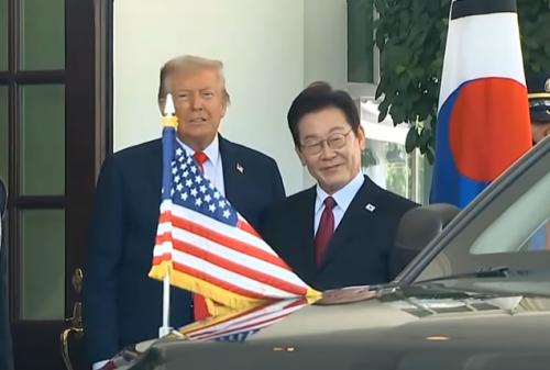 李대통령 백악관 도착…예정 시각보다 32분 늦어져