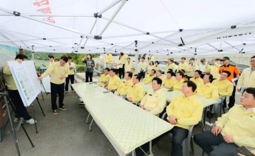 경북도의회, 덕동댐 찾아 폭염·가뭄 대응 점검…"안정적 용수 확보 총력"