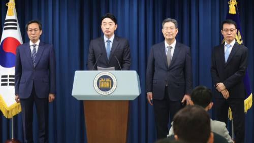 정무수석 우상호·홍보수석 이규연·민정수석 오광수