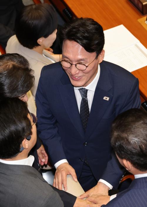 김민석 "위대한 대통령 시대 열 것"…"국민 가르치려 들지 말길" 국힘 경고