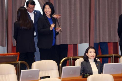 이진숙 “방통위 폐지는 최민희가 개딸에 주는 추석선물…법적 대응”