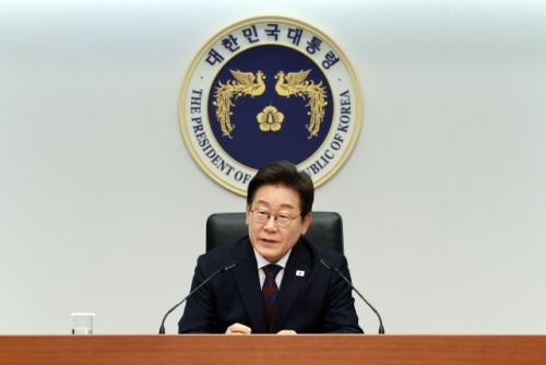 '30조5천억' 추경 편성 속도전·실용주의 내각…야당과의 협치는 난제