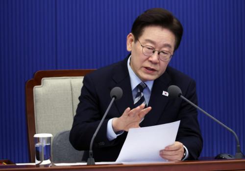 李대통령 "과도한 선명성 경쟁으로 檢개혁 반격명분 줘선 안돼"