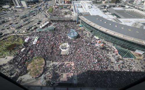 “李 정권 끝장내자”...독해진 국민의힘 거리로