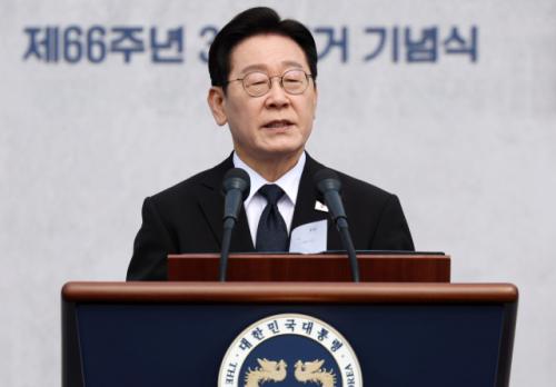 李대통령 "더 치밀하게 정책 세우자…집값 반드시 잡아야"