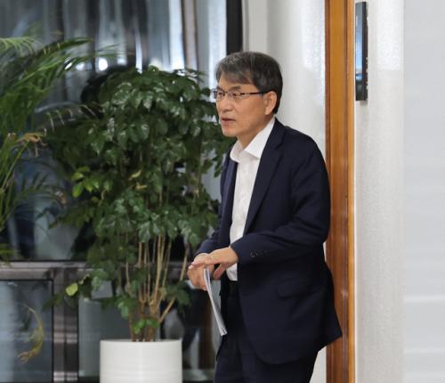 민주 "선거 관리 부실, 분명히 책임져야"…국힘 "노태악 위원장 사퇴해야"