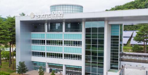 봉화군의회, 제275회 임시회 개회… "열흘간 군정 전반 살핀다"