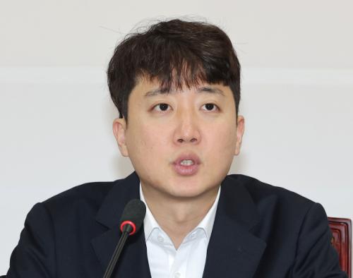 이준석 "김현지 관련 여러 증언·영상 확보…다소곳이 일만 하진 않더라"