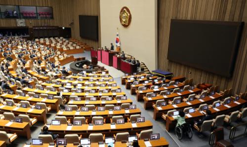 의석수 110석으로 늘린 국힘, '개헌 저지선' 더욱 공고히