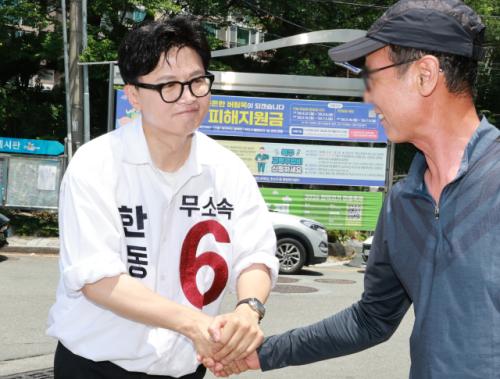 한동훈, 국힘 복당 가능성 묻자 "반드시…이번 승리도 그 과정"