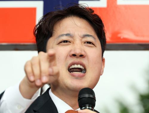 이준석 "야당, 선관위 국정조사 안받으면 특검 가야"