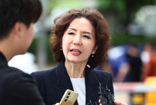 이진숙 '제자 논문 표절' 의혹…국힘 "범죄 수준" 사퇴 압박