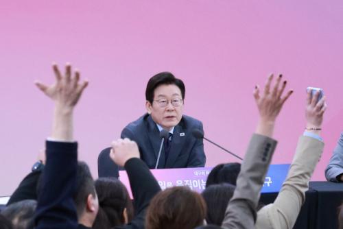 취임 후 처음 대구 찾은 이재명 대통령, 핵심현안사업 지원 의지 강조(종합)