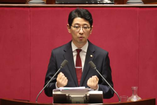 "서학개미 탓하더니 李정부 고위직은 테슬라 '몰빵'"…주진우, 일갈