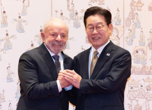 李대통령, 룰라 브라질 대통령과 치맥 회동…"내 인생 역정과 닮아"