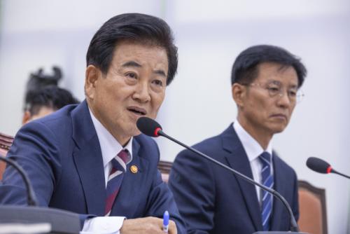 정동영 "北 안하던 판문점 미화작업…북미 정상회담 단서·징후 있어"