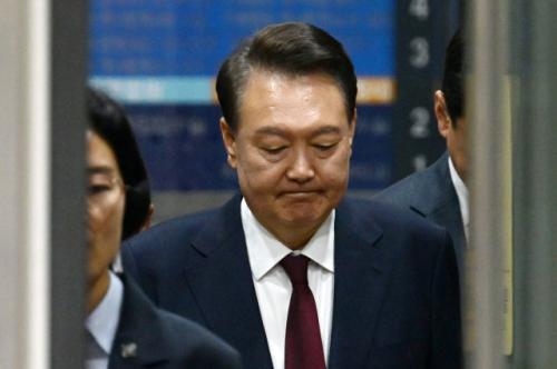 [속보] 尹 탈당계 접수…5년 단임 직선제 후 대통령 8명 중 7명 당 떠나