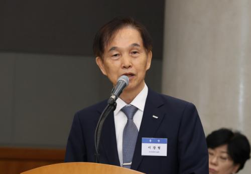 JMS, 카이스트 총장 포섭 시도했다…이광형 "이상해서 거절"