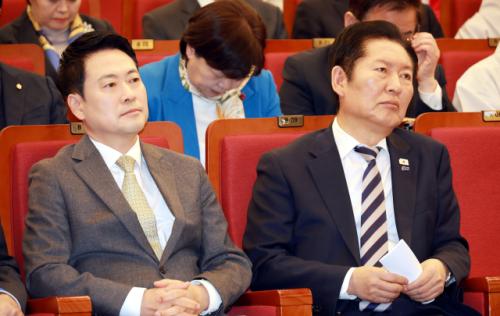 여야, 수도권서 누가 웃을까…민주당 부울경 약진 가능성