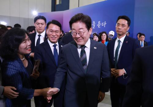 민주당, '검찰 조작기소 대응 TF' 출범…'대북송금 수사' 진상규명