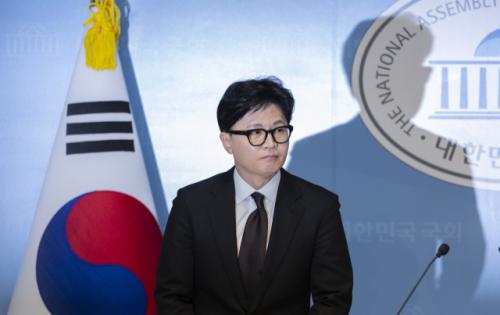 한동훈 '제명'에 국민의힘 내홍 격화…韓, 무소속 출마·창당 등 가시밭길