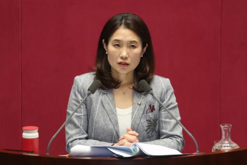 "PTSD도 공무상 재해 인정돼야" 김소희 의원 개정안 발의