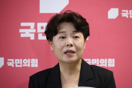 윤희숙 "혁신안, 당 문 닫고 다시 여는 정도…국민 눈높이 맞추겠다"