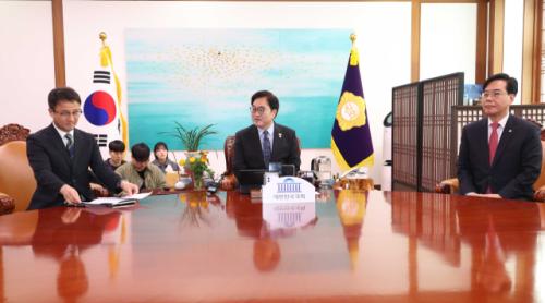 여야, 31일 추경 국회 제출 폭풍전야…민주 "신속 처리", 국힘 "현금 살포"