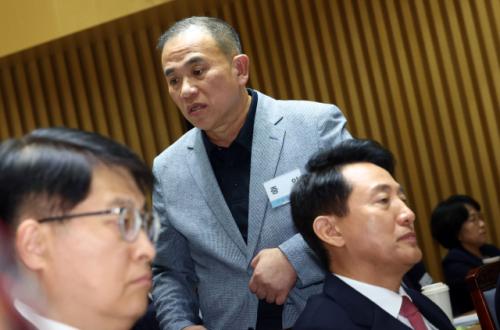 오세훈 "김영선 '연애편지'? 사실아냐…명태균은 날 스토킹"