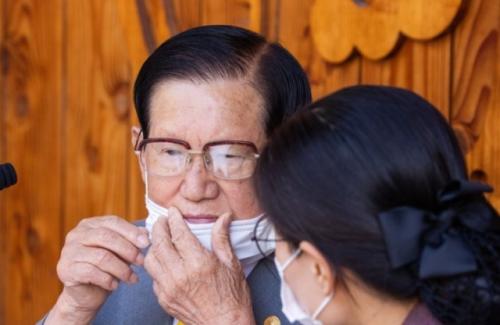 "尹에 은혜갚자" 합수본, '당원가입 의혹' 신천지 압수수색