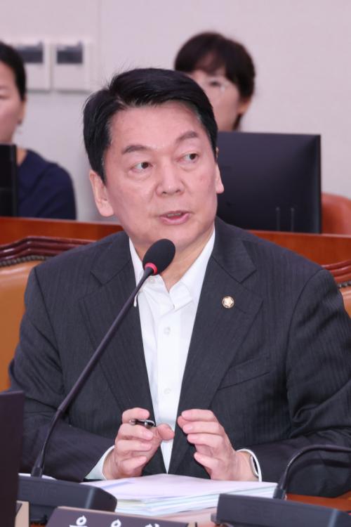 안철수 "외부 전문가 주도하는 백서 추진해야…어리석은 모습 낱낱이 기록"