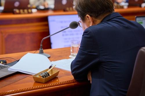 이재명 정부 ‘독주’ 우려 가장 커...국민 4명 중 1명 ‘견제 어려움’ 지적