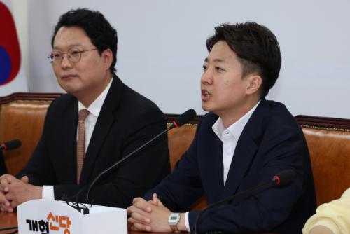 이준석 "TV토론 발언, 불쾌감 예상 못해…돌아간다면 하지 않을 것"