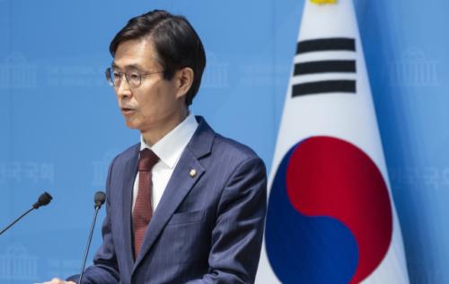 조경태 "'반탄' 당대표 되면 혁신 물 건너가…혁신 후보 분열해선 안돼"