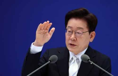 李대통령 "잠실 시위대 행패 경찰에 엄중수사 지시"
