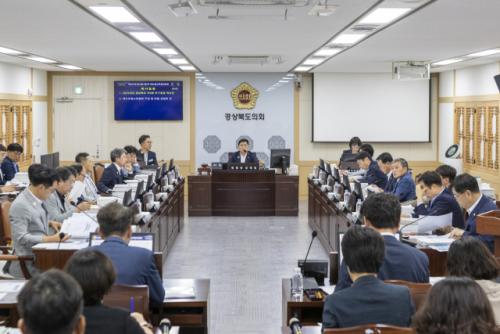 경북도의회 예결특위, 제3회 추경 예산안 수정가결…총 15조 9천876억 원