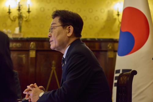 국힘, 민주당 '첫 역전' 배경은…"민생 부담 가중 속 정부·여당 실망감 표출"