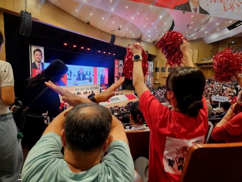 '배신자' 연호 여전했던 부울경 합동연설회… 전한길 "입장 금지 조치 수용"